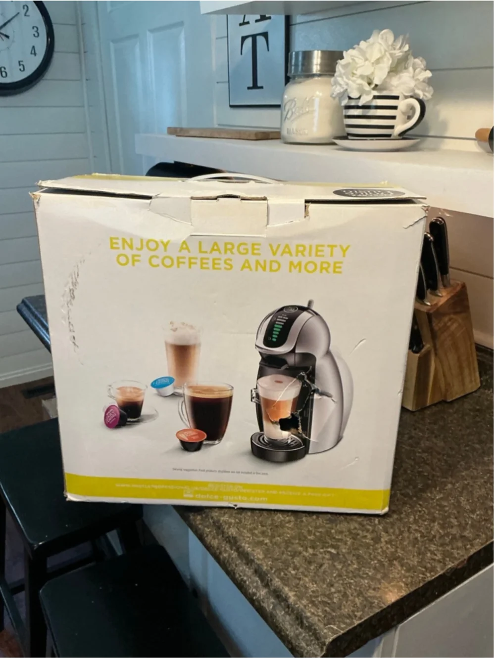 Brand NEW NESCAFÉ Dolce Gusto Coffee Machine, Genio 2 Silver